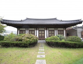 2025년 9월 20일 아침 8시 출발
경기도 남양주시 조안면 능내리에 위치한
마재성지로 전 신자 성지 순례를 다녀왔습니다.